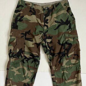 Vintage Men's US Army Woodland Camo Cargo Pant Sz Med/Short Adjustable Waist